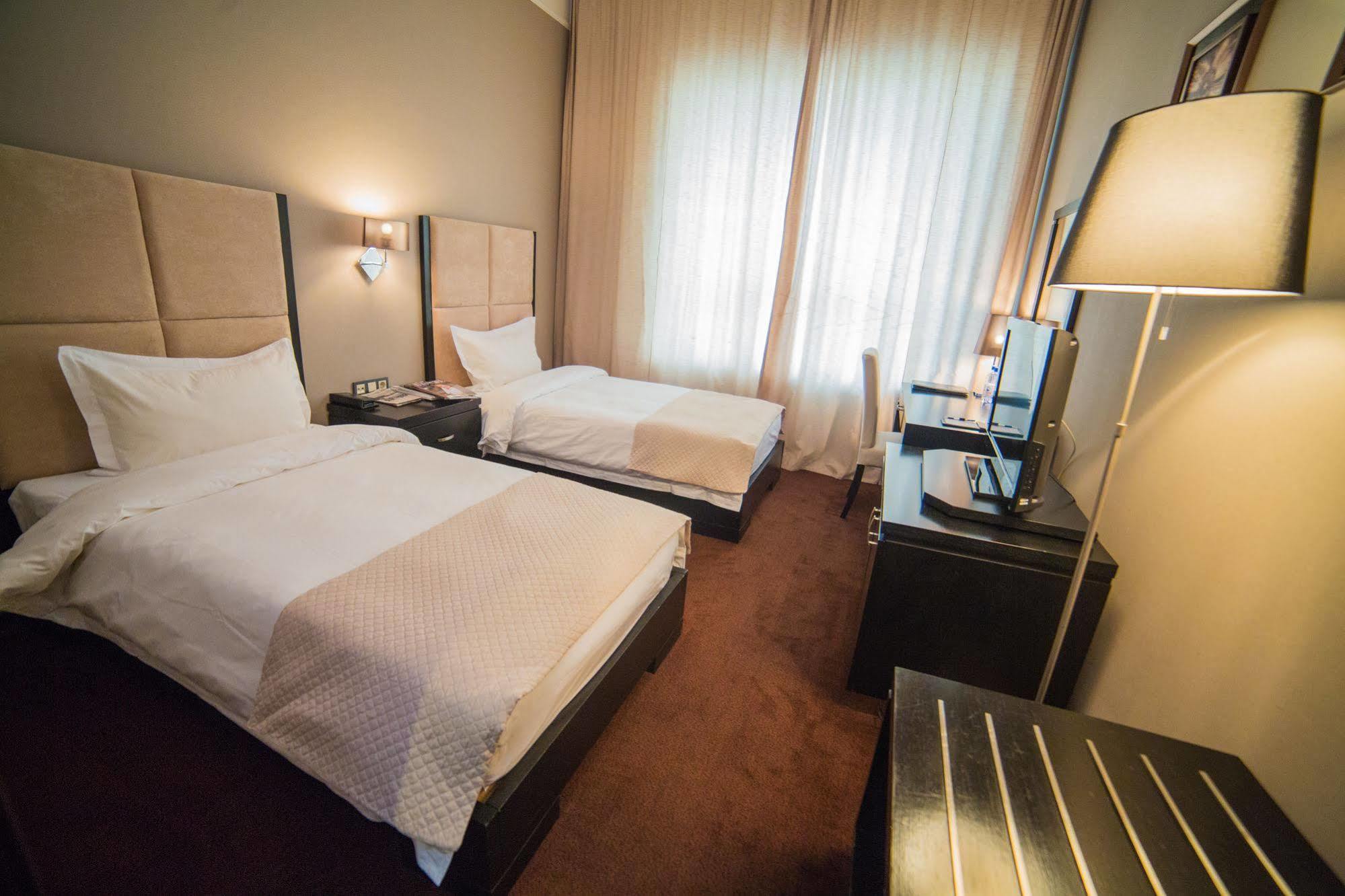Jelsomino Boutique Hotel 아스타나 외부 사진