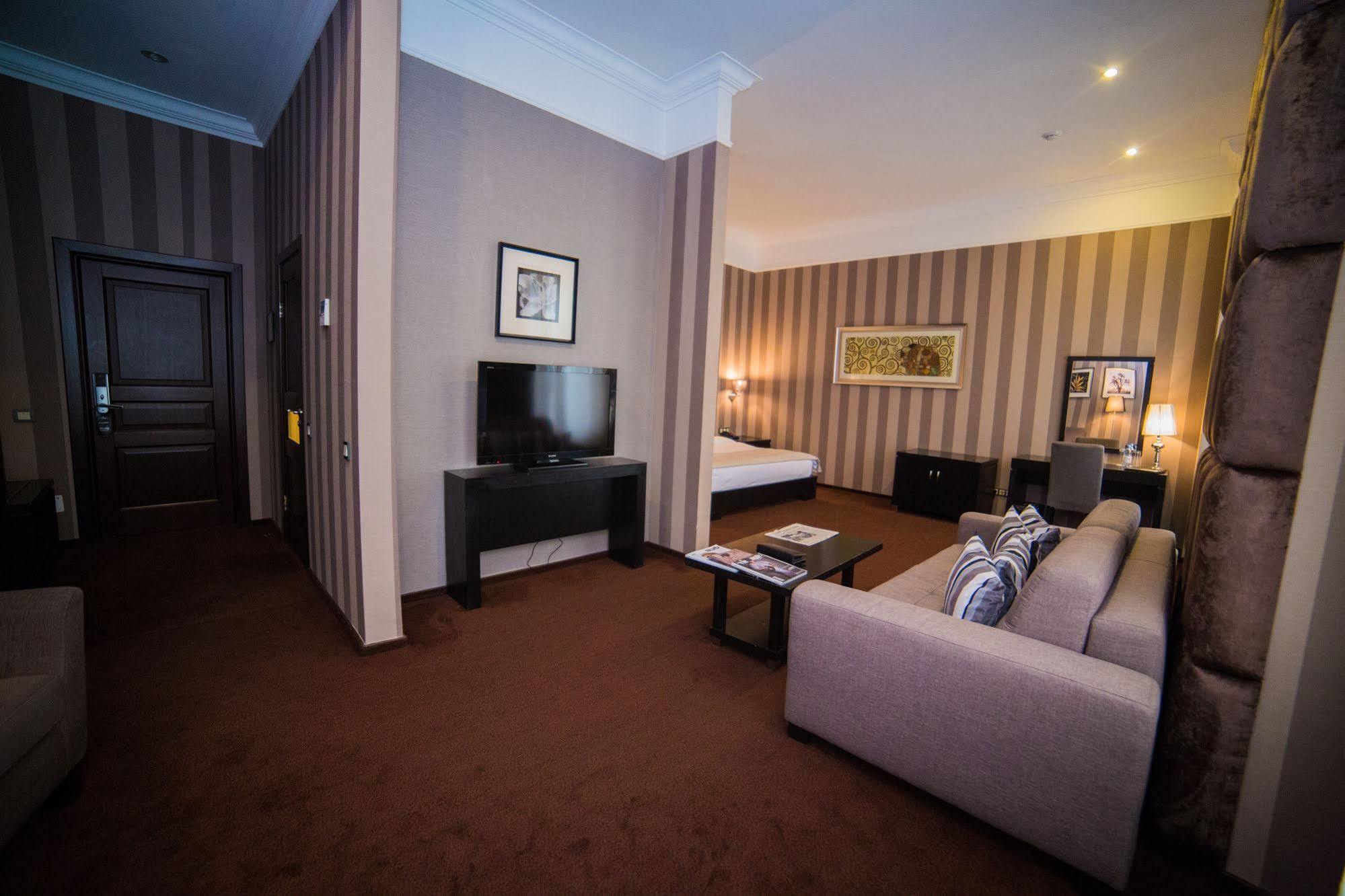 Jelsomino Boutique Hotel 아스타나 외부 사진