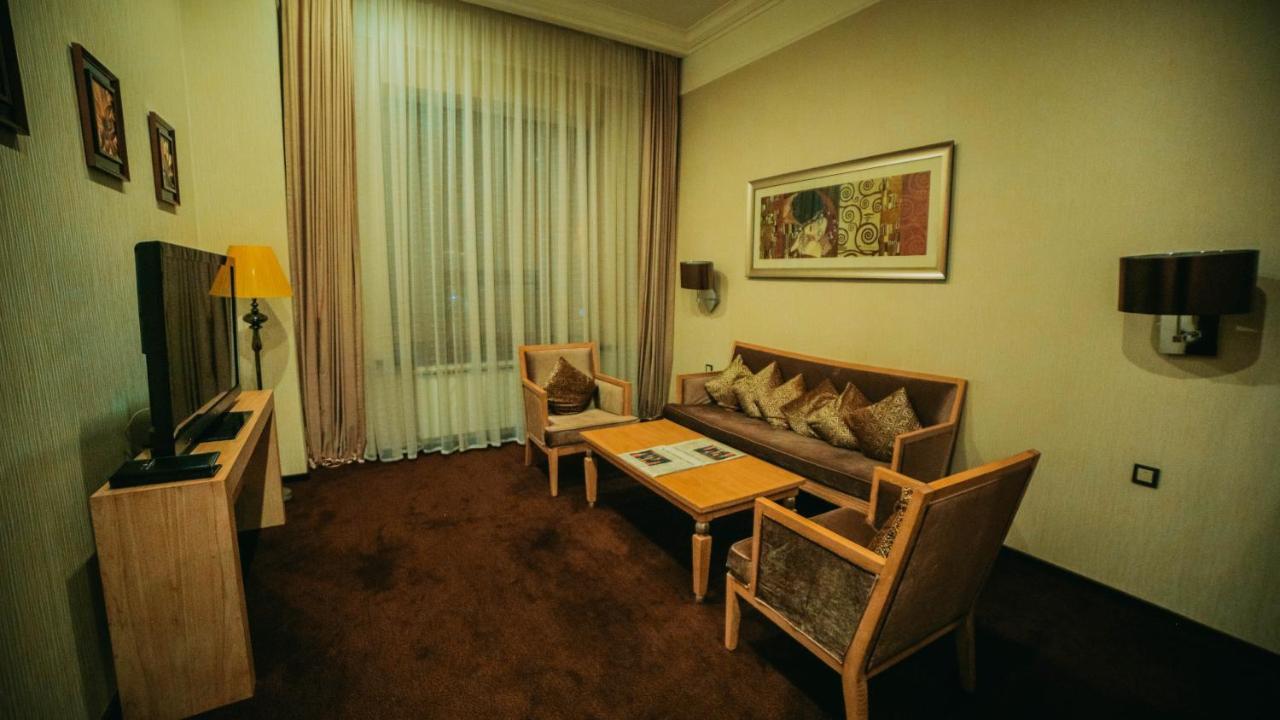 Jelsomino Boutique Hotel 아스타나 외부 사진